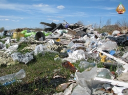 Самовільне сміттєзвалище в селі Мотижин
